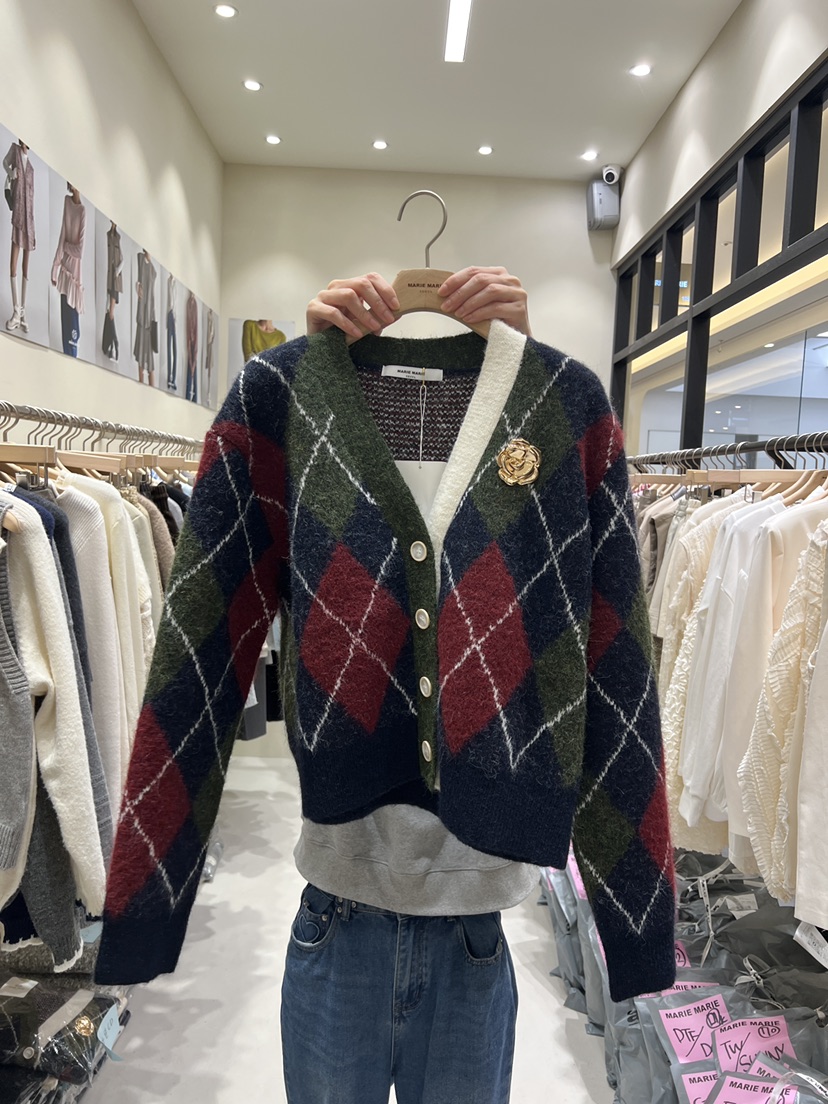 MARIE MARIE東大門㊣實拍女裝新品熱賣真品針織衫不含飾品MARIE MARIE針織衫圖色3