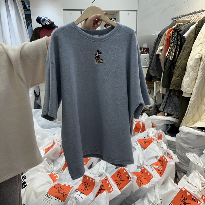 DE LINE東大門㊣直郵女士新品休閑人氣真品推薦職業25秋冬T恤DE LINET恤圖色2