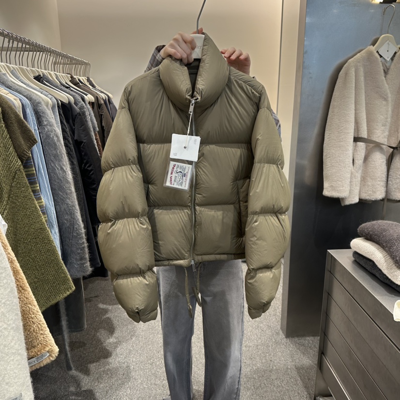 ALTER東大門㊣代購女士新品25秋冬人氣休閑熱賣職業短款羽絨服Alter短款羽絨服圖色2