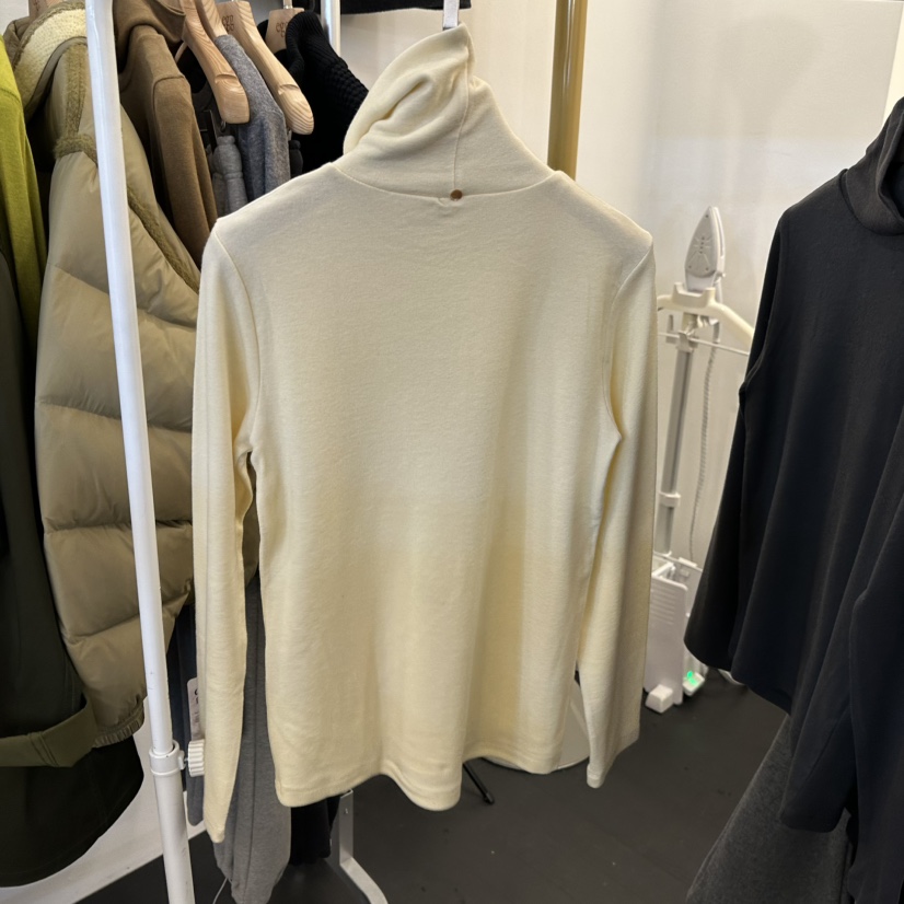 EGG東大門㊣代購女士新款推薦25秋冬時尚真品職業休閑長袖T恤EGG-訂貨周期長長袖T恤