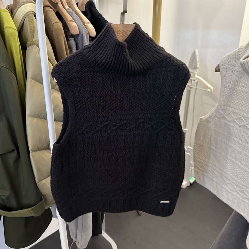 EGG韓國代購㊣女士新品人氣真品休閑25秋冬職業熱賣吊帶背心EGG-訂貨周期長吊帶/背心圖色3