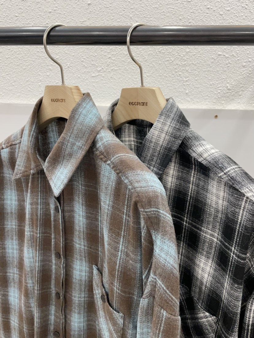 EGGPLANT韓國代購㊣女士新品真品25秋冬時尚襯衫蕾絲衫格紋EGGPLANT襯衫/蕾絲衫