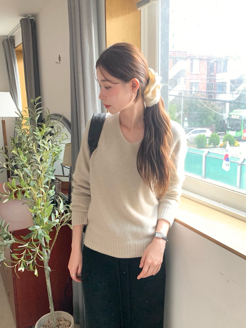 LEGACY韓國代購㊣女裝新品熱賣人氣時尚休閑25秋冬針織衫V領浣熊LEGACY針織衫