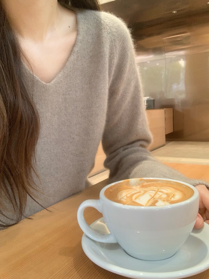 LEGACY韓國代購㊣女裝新品熱賣人氣時尚休閑25秋冬針織衫V領浣熊LEGACY針織衫