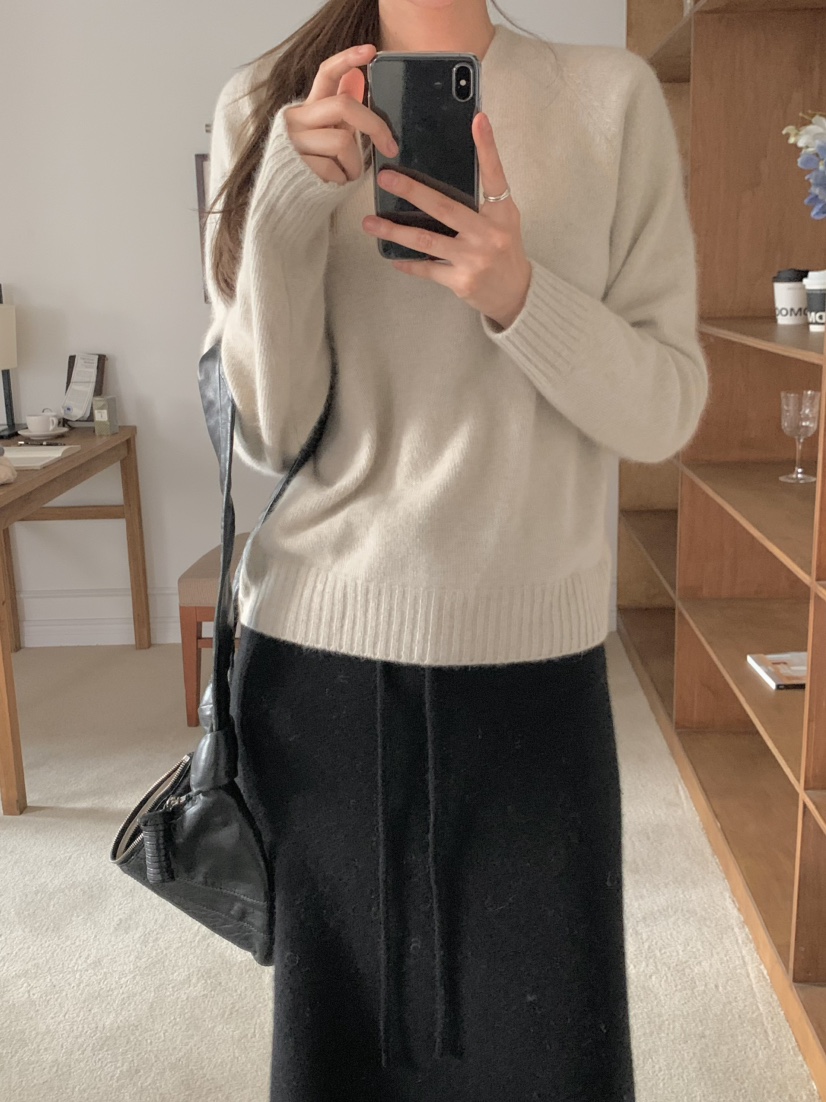 LEGACY韓國代購㊣女裝新品熱賣人氣時尚休閑25秋冬針織衫V領浣熊LEGACY針織衫