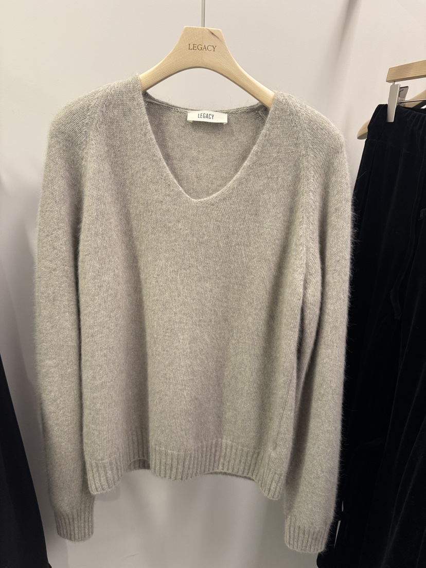 LEGACY韓國代購㊣女裝新品熱賣人氣時尚休閑25秋冬針織衫V領浣熊LEGACY針織衫圖色2
