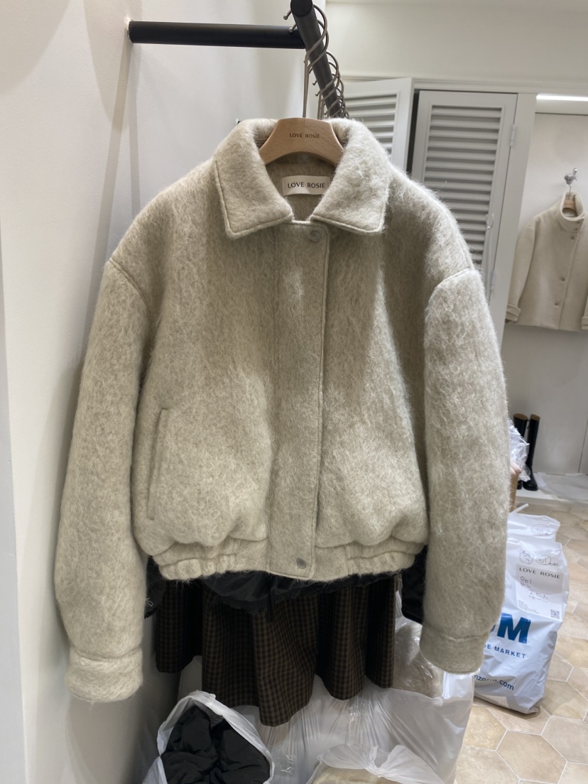 NINESQUARED東大門㊣實拍女裝新款休閑人氣時尚職業夾克羊毛LOVE ROSIE夾克圖色2