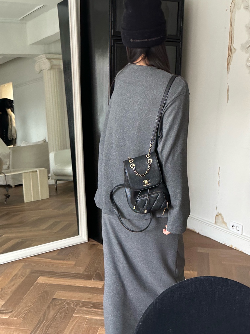 LE VASE東大門㊣實拍女裝新品熱賣職業真品25秋冬人氣長袖T恤LE VASE長袖T恤