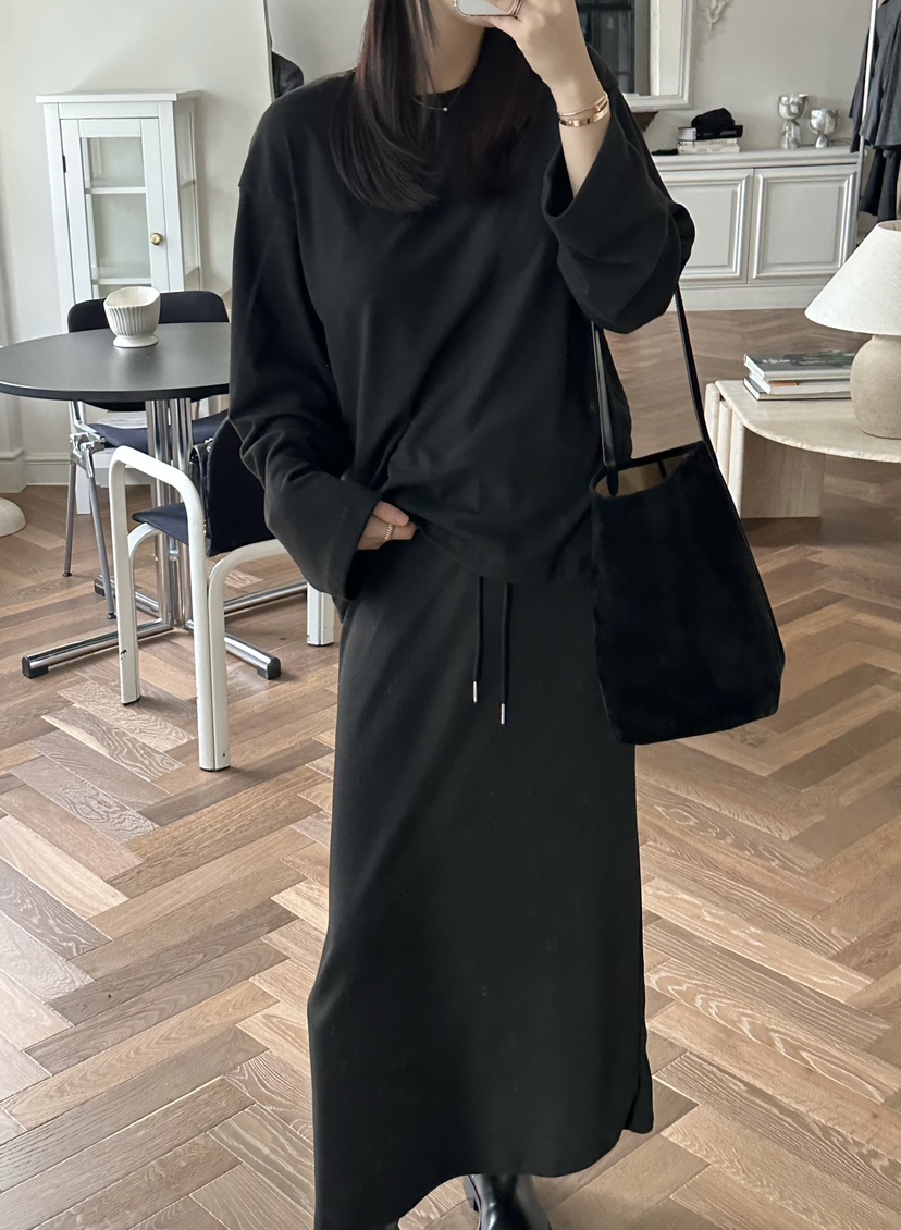 LE VASE東大門㊣實拍女裝新品熱賣職業真品25秋冬人氣長袖T恤LE VASE長袖T恤