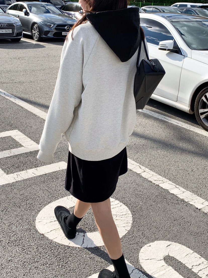 COURGETTE東大門㊣代購女裝新款真品熱賣25秋冬職業衛衣連帽衫COURGETTE衛衣