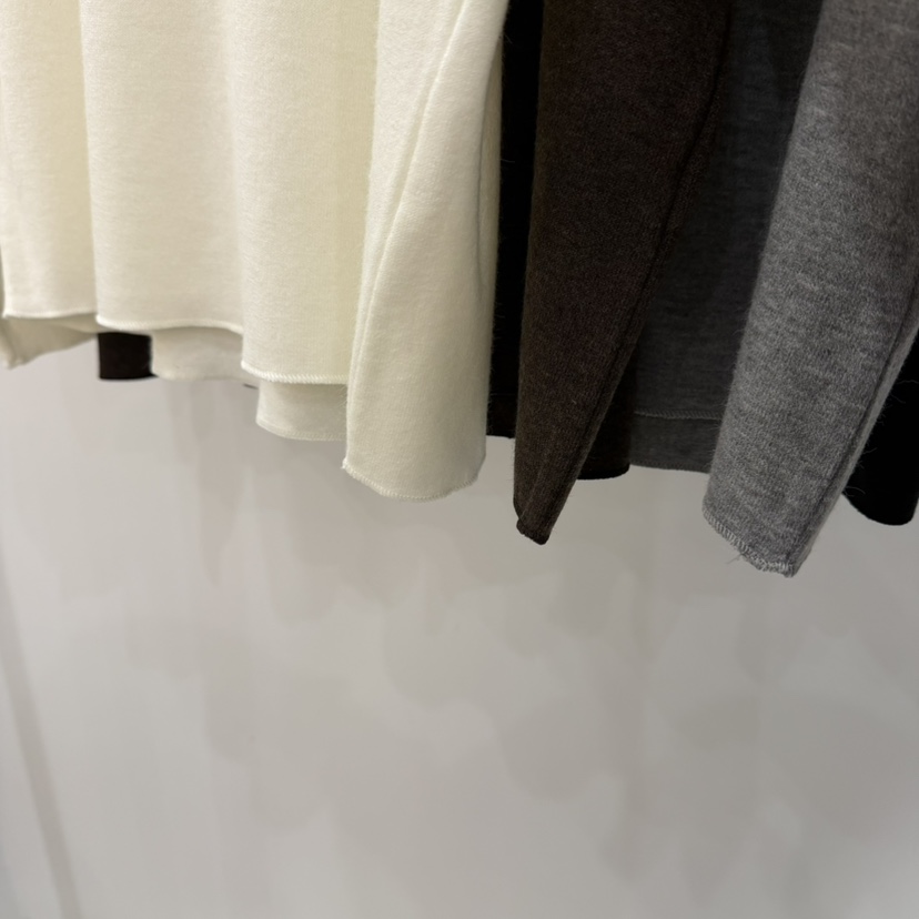 THE EYL東大門㊣直郵女士新款人氣真品職業休閑推薦長袖T恤THE EYL長袖T恤