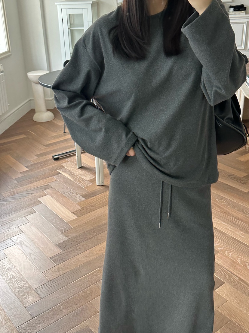 LE VASE東大門㊣實拍女裝新品推薦熱賣25秋冬人氣真品長裙LE VASE長裙