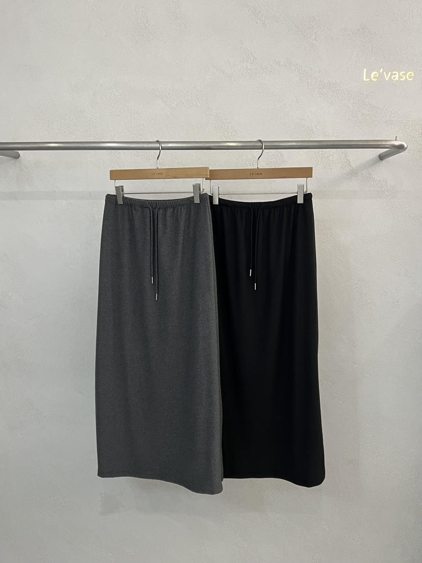 LE VASE東大門㊣實拍女裝新品推薦熱賣25秋冬人氣真品長裙LE VASE長裙