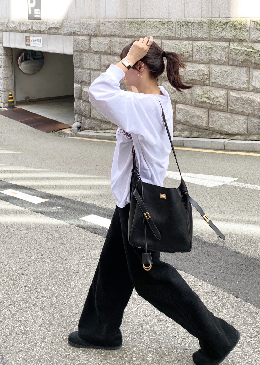 COURGETTE韓國代購㊣女裝新款人氣推薦休閑25秋冬真品長袖T恤COURGETTE長袖T恤