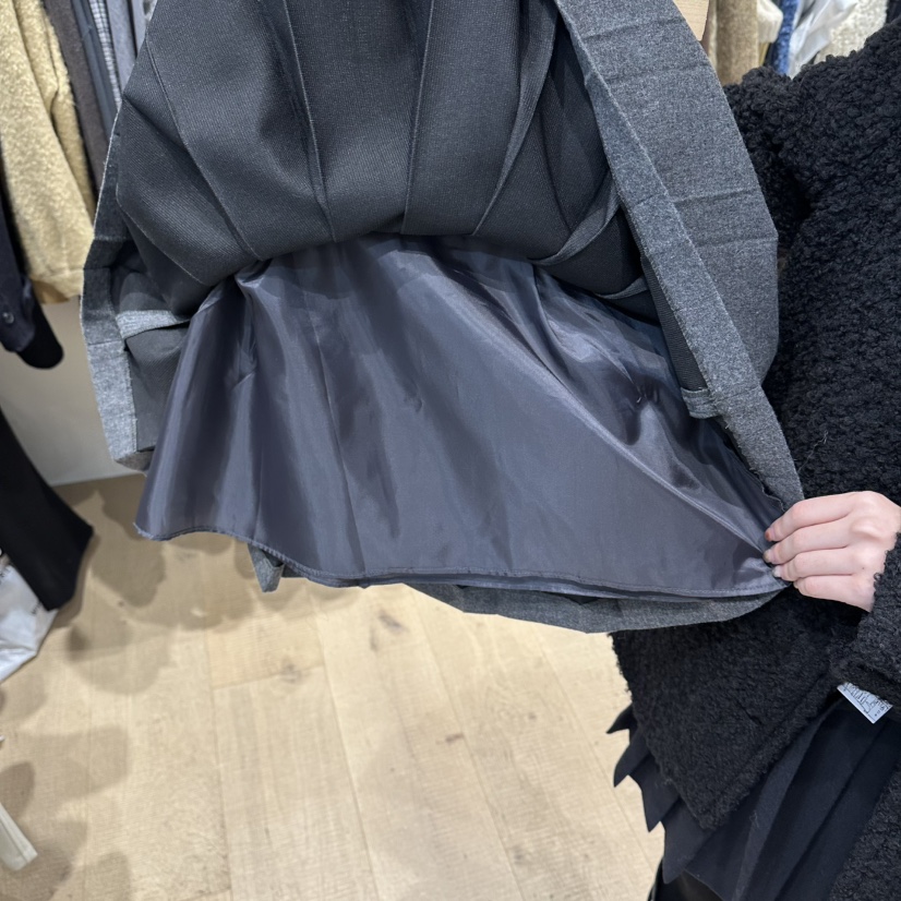 OVERTAKE東大門㊣實拍女裝新款職業熱賣休閑推薦時尚人氣短裙OVERTAKE短裙