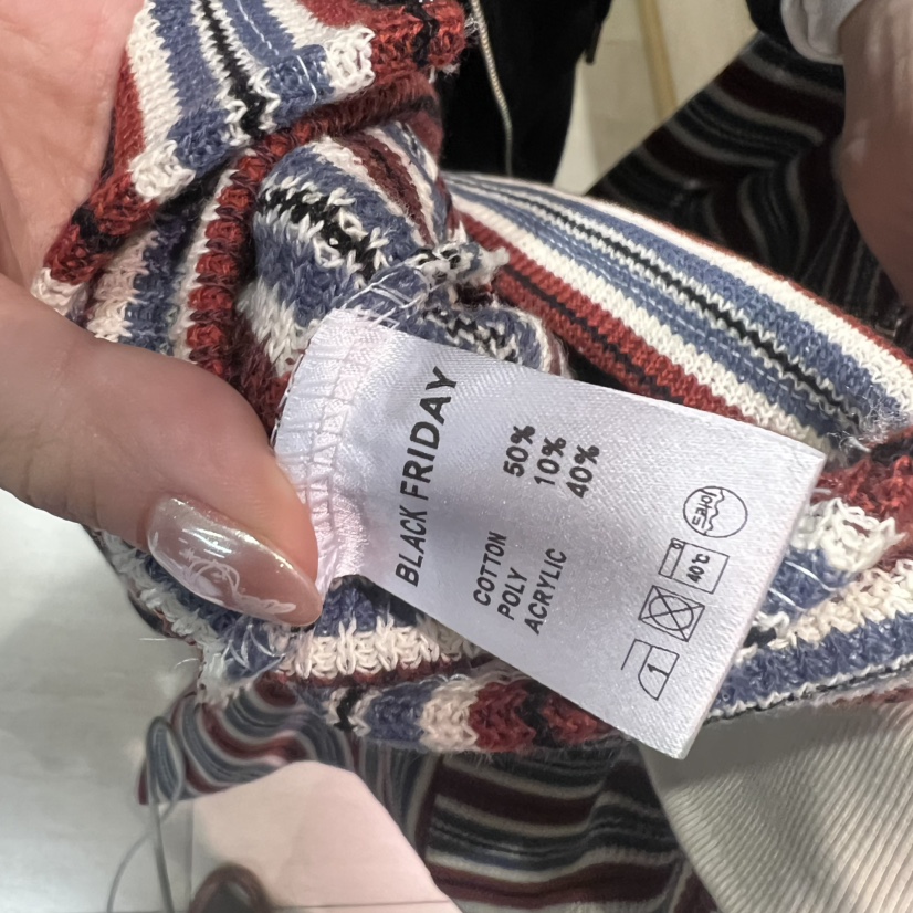 BLACKFRIDAY韓國代購㊣女裝新款真品推薦職業時尚人氣長袖T恤BLACK FRIDAY長袖T恤