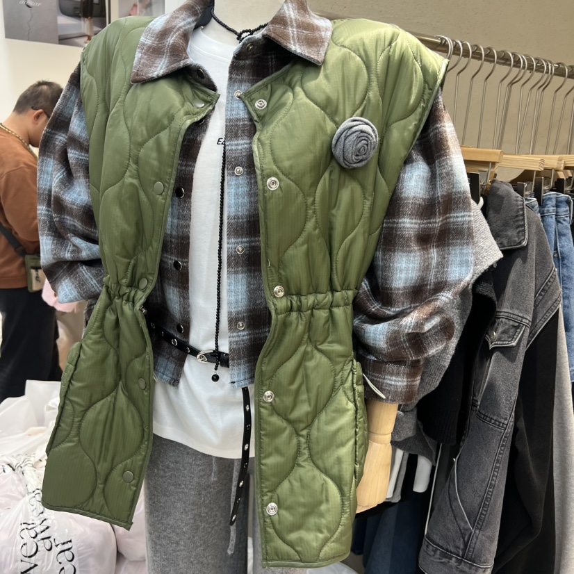 BLACKFRIDAY韓國直郵㊣女士新款時尚推薦人氣休閑馬甲不含配飾BLACK FRIDAY馬甲圖色2