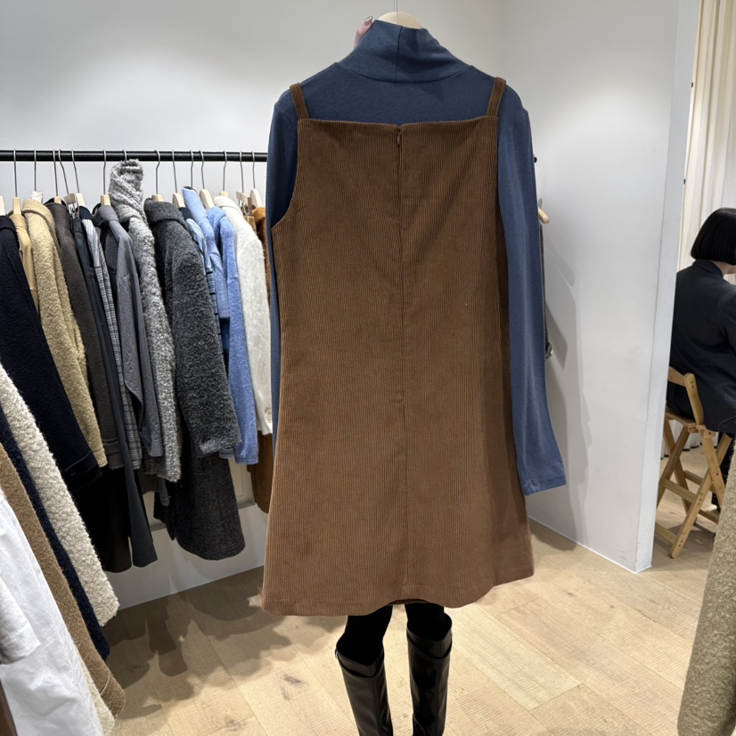 OVERTAKE韓國直郵㊣女士新款推薦真品人氣休閑連衣裙不含內搭OVERTAKE連衣裙