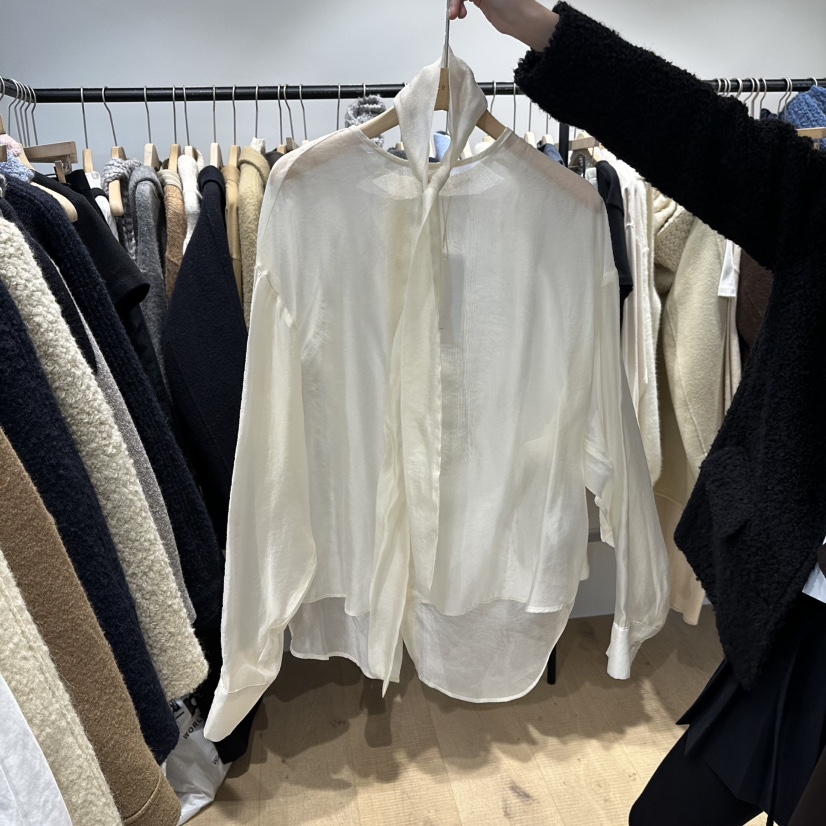 OVERTAKE東大門㊣直郵女士新款職業真品熱賣襯衫蕾絲衫含脖帶OVERTAKE襯衫/蕾絲衫