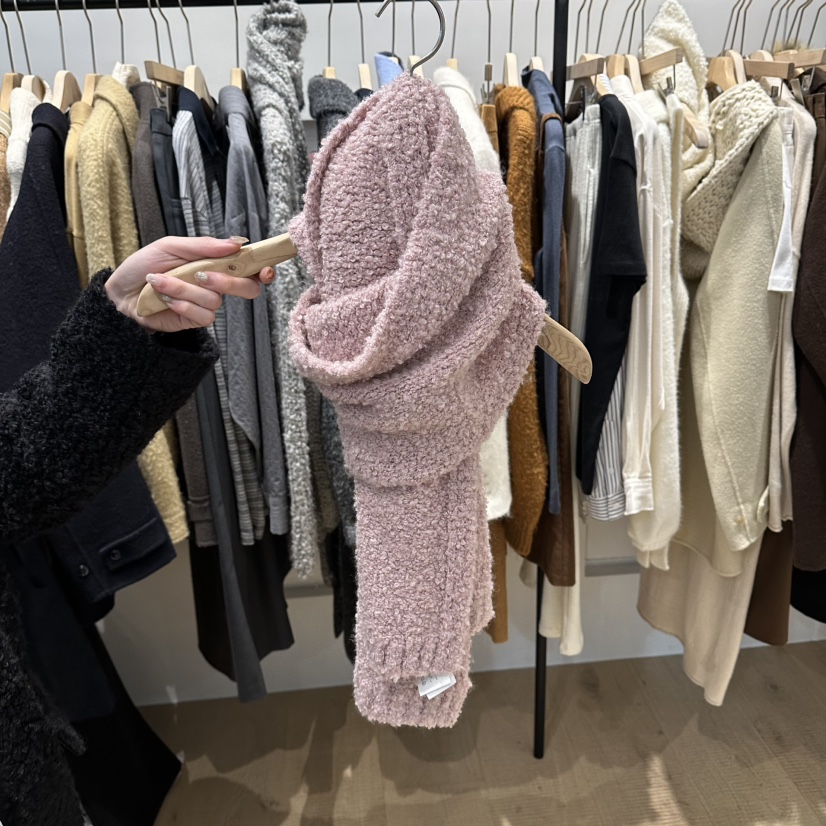 OVERTAKE東大門㊣直郵女裝新品時尚25秋冬圍巾披肩手工刺繡圍巾OVERTAKE圍巾/披肩圖色3