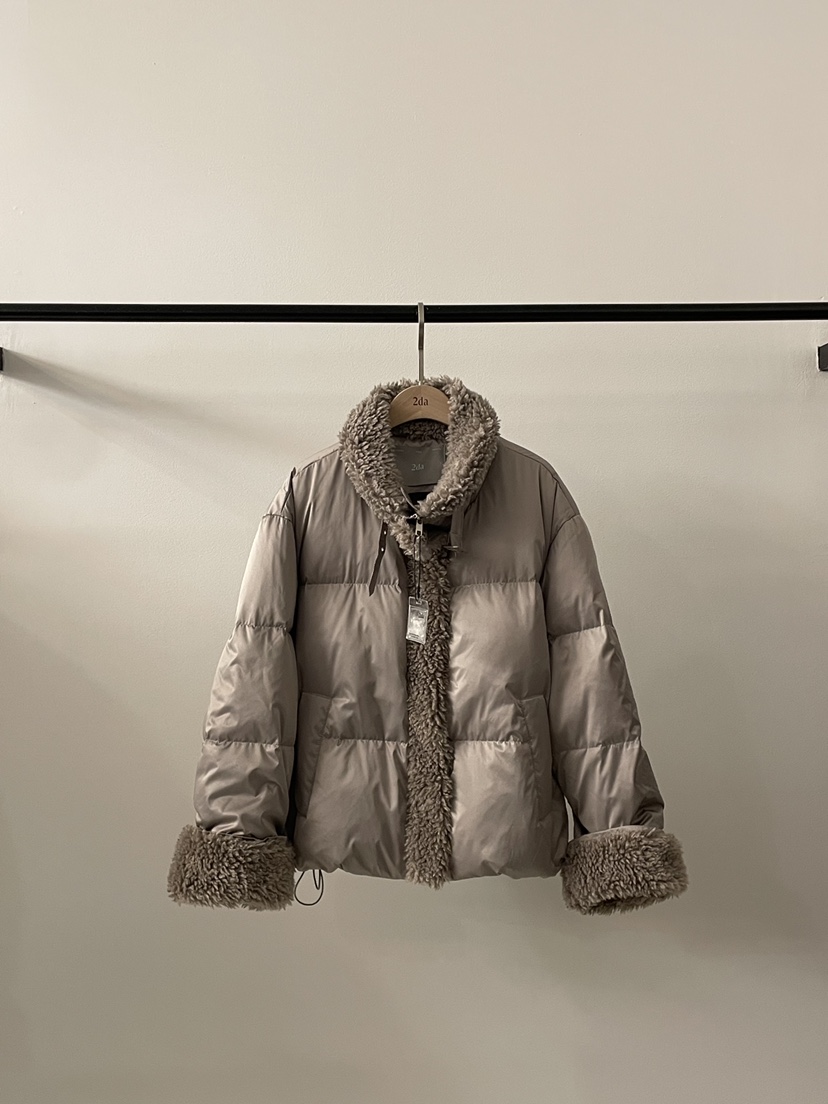 2DA/DARIMI-P東大門㊣實拍女裝新品25秋冬時尚短款羽絨服2DA/DARIMI-P短款羽絨服圖色2