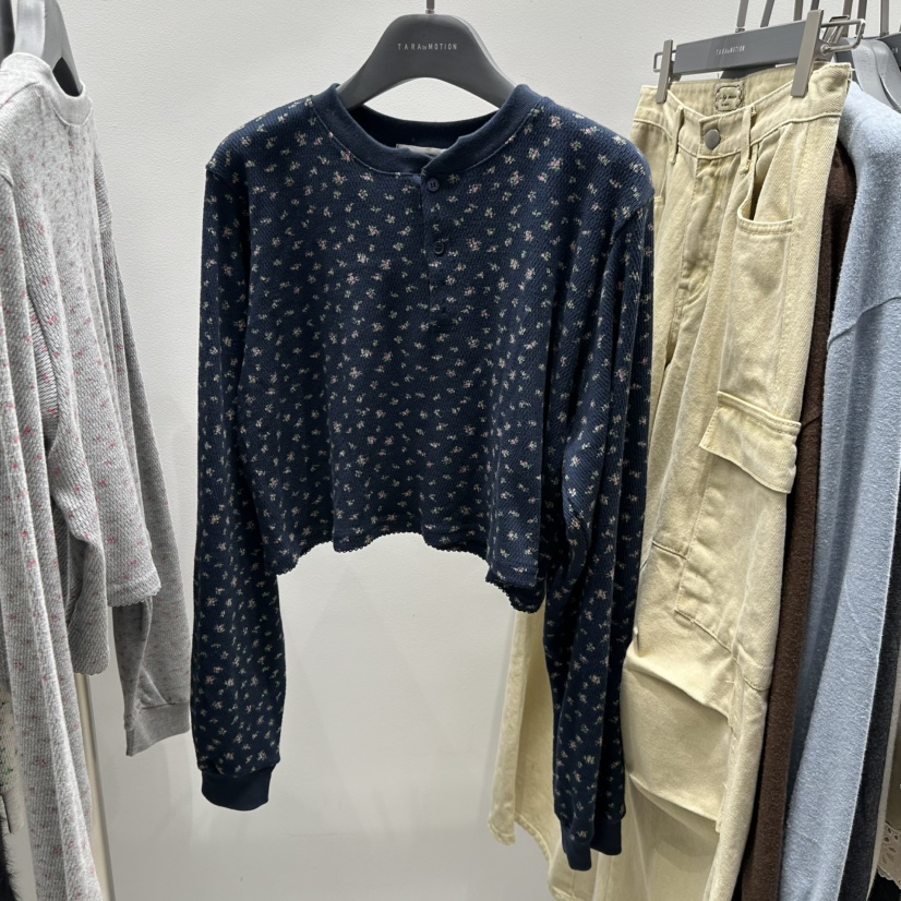 TARABY MOTION東大門㊣代購女士新品人氣真品時尚長袖T恤花朵TARABY MOTION長袖T恤圖色3