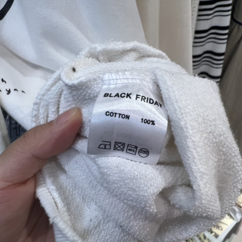 BLACKFRIDAY東大門㊣直郵女士新品真品人氣熱賣推薦休閑衛衣BLACK FRIDAY衛衣