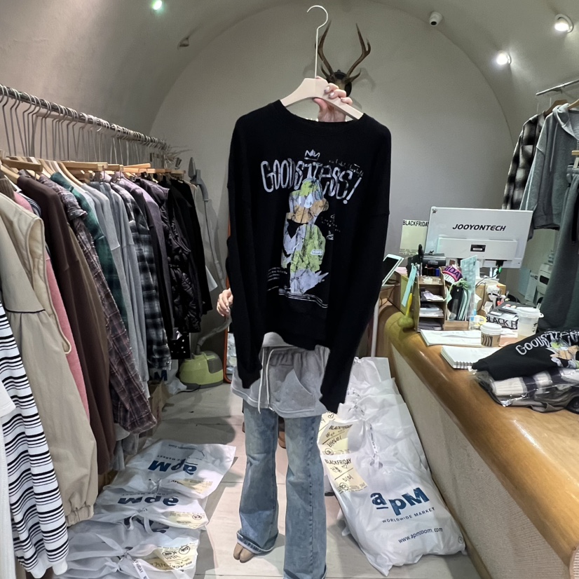 BLACKFRIDAY東大門㊣直郵女士新品真品人氣熱賣推薦休閑衛衣BLACK FRIDAY衛衣圖色2