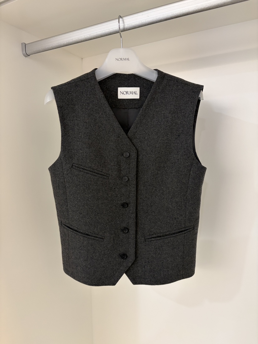 NORMAL東大門㊣代購女裝新品人氣25秋冬推薦休閑職業熱賣馬甲NORMAL馬甲圖色2