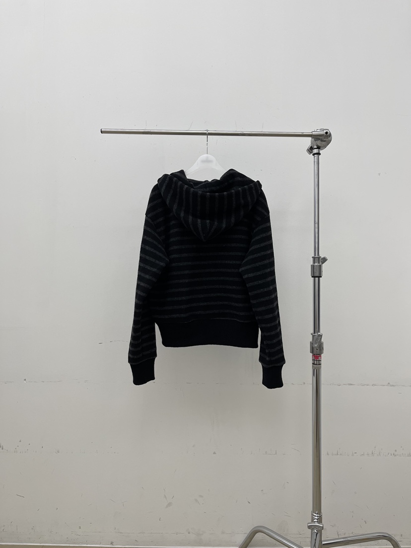 ATMOSPHERE韓國直郵㊣女裝新款休閑職業熱賣衛衣羊毛拉鏈條紋ATMOSPHERE/BLING衛衣