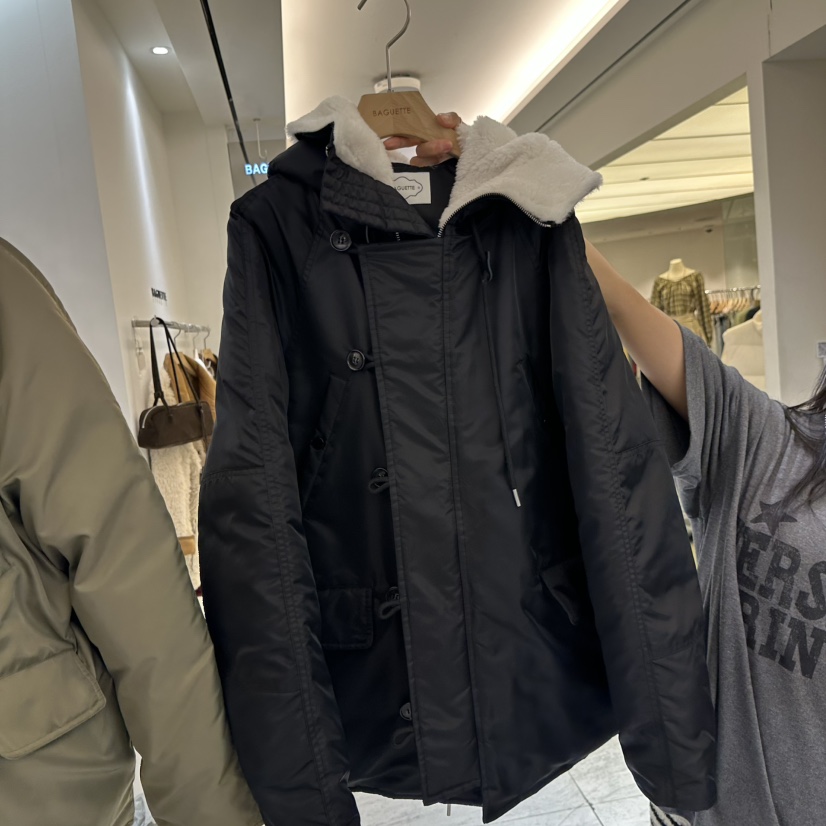 BAGUETTE-P東大門㊣直郵女裝新品職業短款羽絨服羊毛填充鴨絨BAGUETTE-P短款羽絨服圖色2