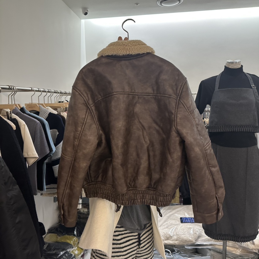 BAGUETTE-P韓國代購㊣女裝新品熱賣時尚真品25秋冬夾克皮革BAGUETTE-P夾克