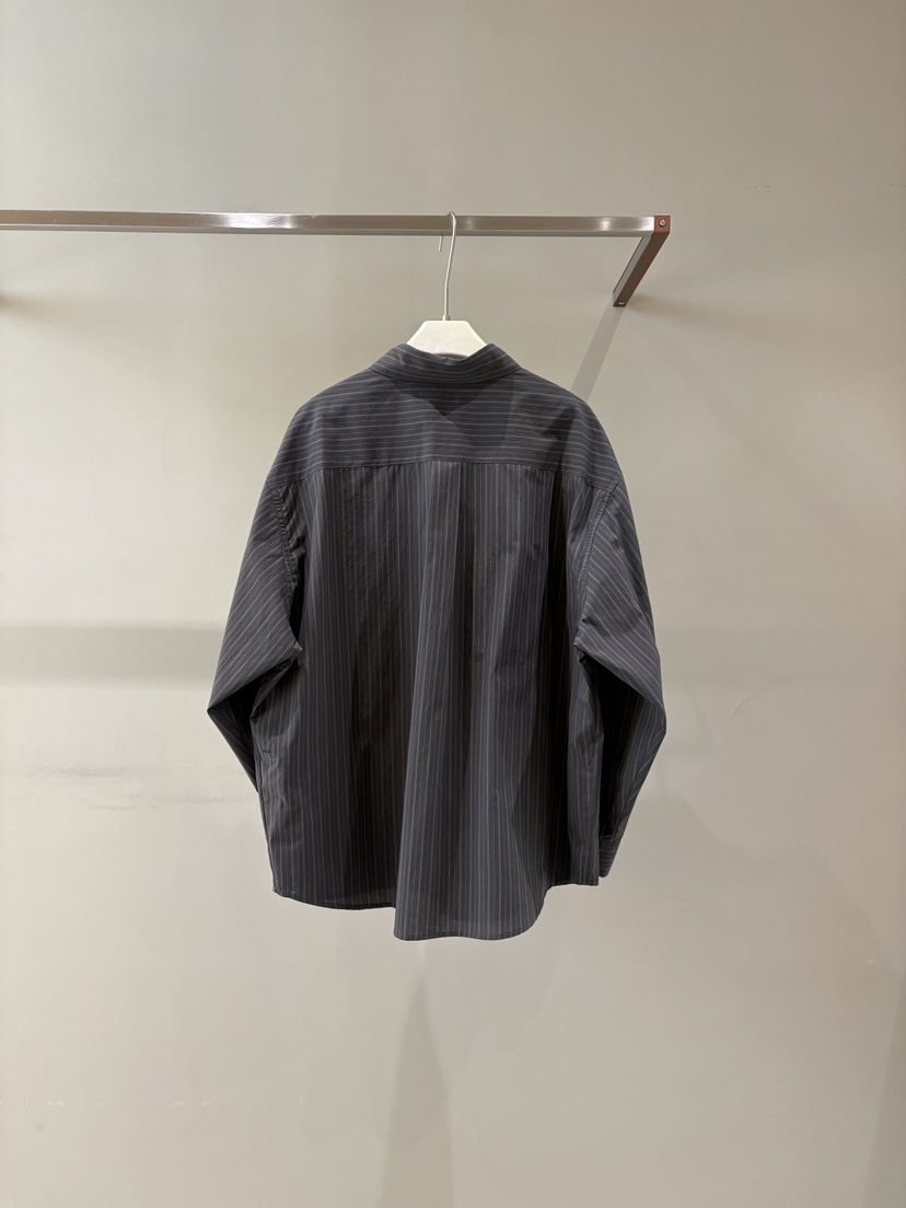 LIMED SPRUCE韓國代購㊣女裝新品25秋冬真品熱賣襯衫蕾絲衫Limed Spruce襯衫/蕾絲衫