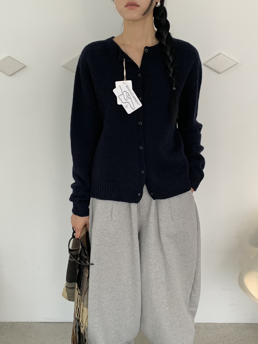 MILUI東大門㊣實拍女裝新品職業25秋冬人氣熱賣真品時尚針織衫MILUI針織衫