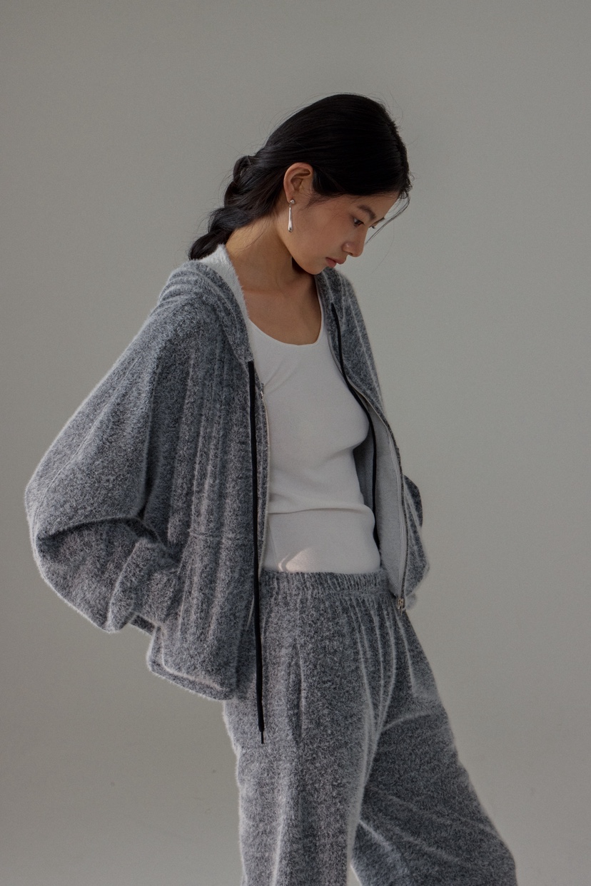 MILUI東大門㊣直郵女士新品真品推薦人氣25秋冬職業休閑衛衣MILUI衛衣