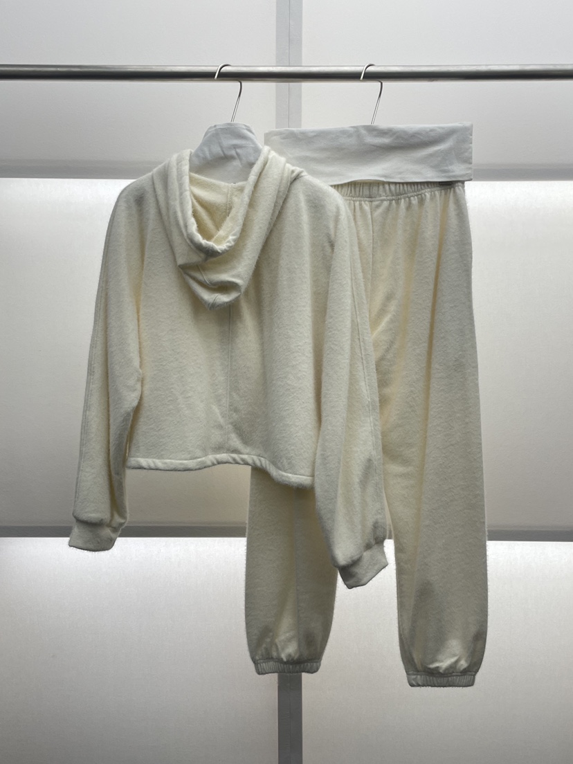 MILUI東大門㊣直郵女士新品真品推薦人氣25秋冬職業休閑衛衣MILUI衛衣