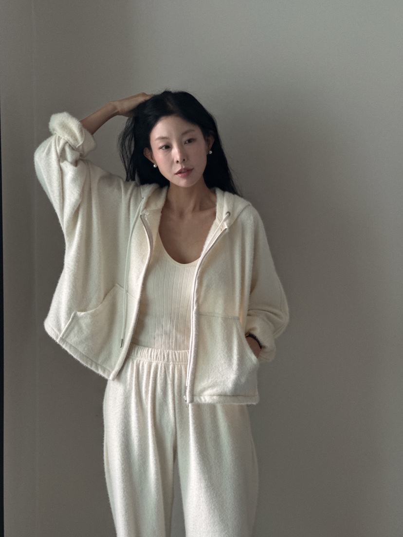 MILUI東大門㊣直郵女士新品真品推薦人氣25秋冬職業休閑衛衣MILUI衛衣