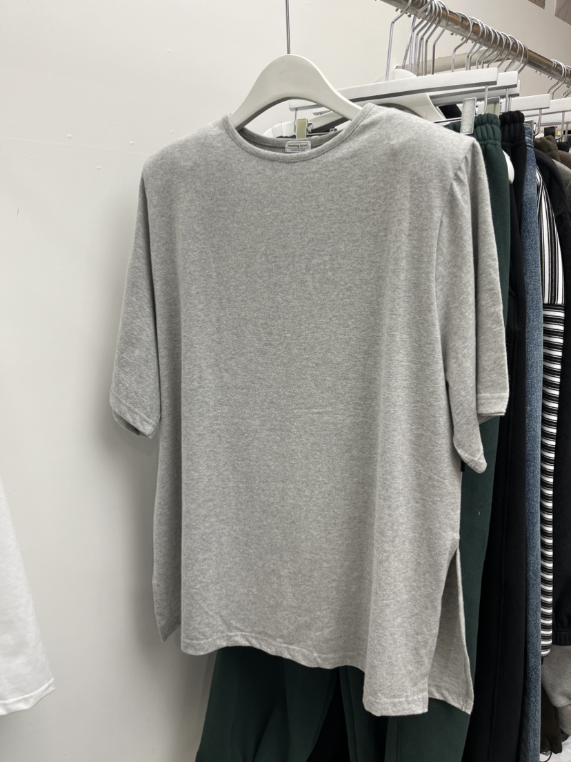 BEAMING SEOUL東大門㊣實拍女士新品推薦職業25秋冬熱賣T恤BEAMING SEOULT恤圖色1