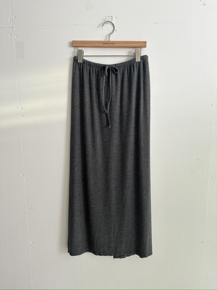 BLEECKER韓國直郵㊣女裝新品熱賣人氣職業推薦休閑25秋冬長裙BLEECKER長裙圖色2