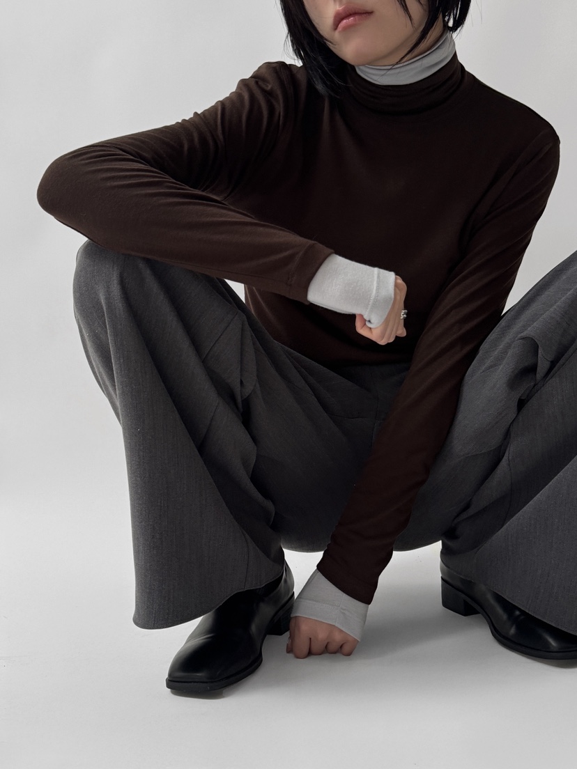 YIKHO STYLE東大門㊣直郵女裝新款時尚職業熱賣推薦長袖T恤YIKHO STYLE長袖T恤