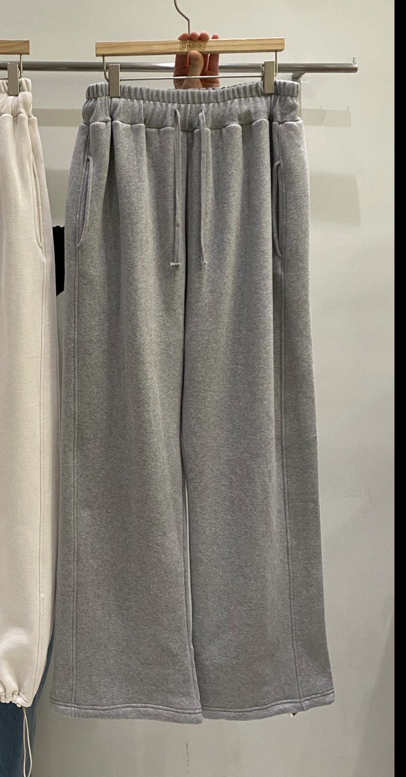 ONDO-P東大門㊣代購女士新品人氣休閑推薦熱賣25秋冬休閑褲開衩ONDO-P休閑褲圖色4
