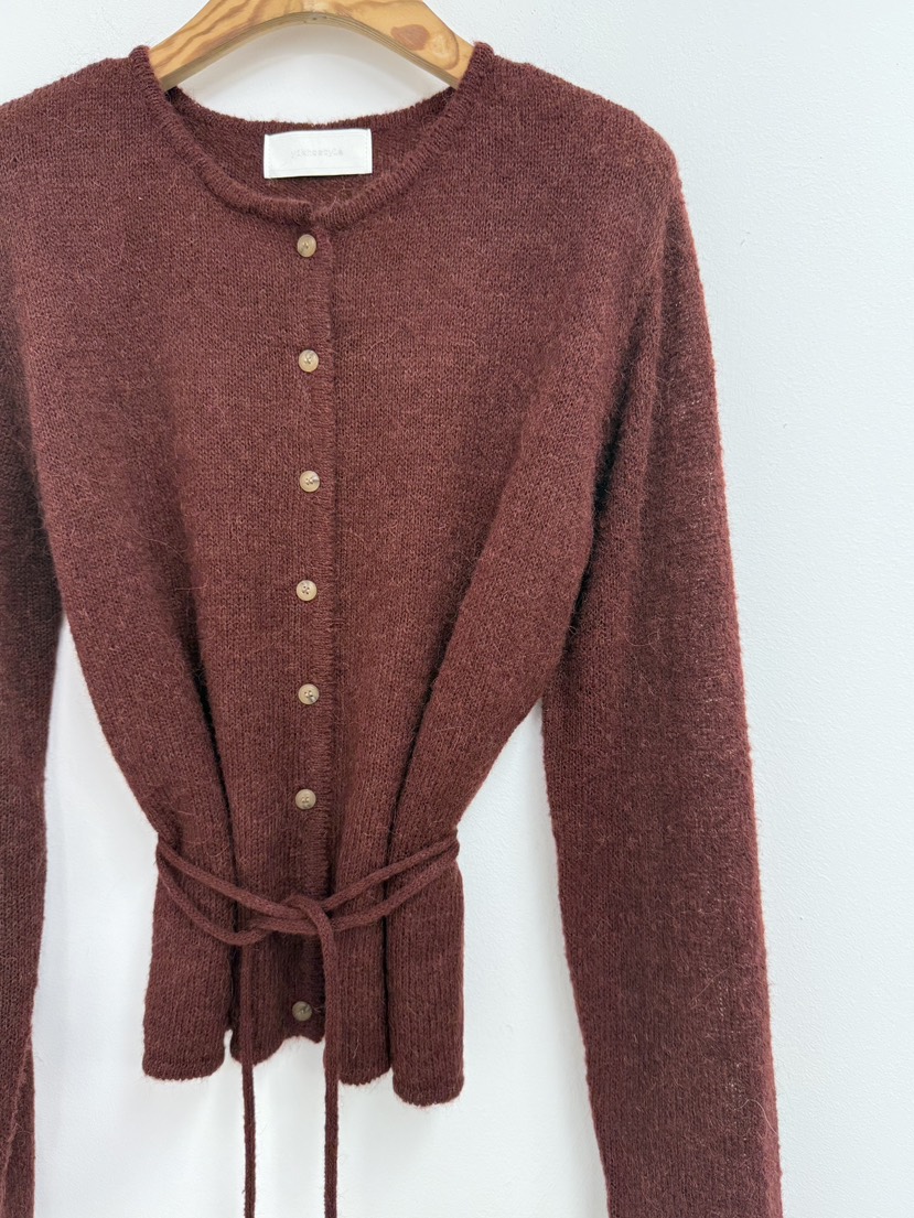 YIKHO STYLE東大門㊣實拍女士新品熱賣職業針織衫含腰繩羊駝YIKHO STYLE針織衫