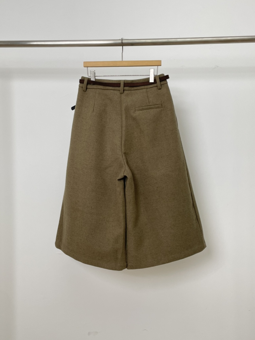 MILLIMETER韓國直郵㊣女士新款25秋冬推薦職業熱賣時尚短褲MILLIMETER/MGML短褲