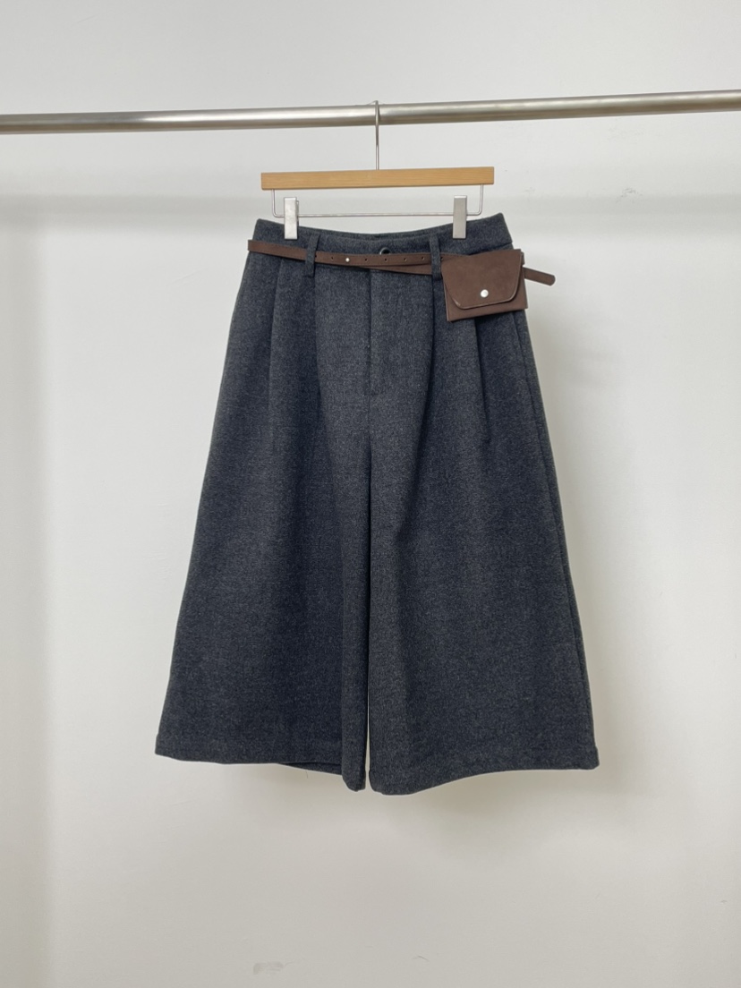 MILLIMETER韓國直郵㊣女士新款25秋冬推薦職業熱賣時尚短褲MILLIMETER/MGML短褲圖色2