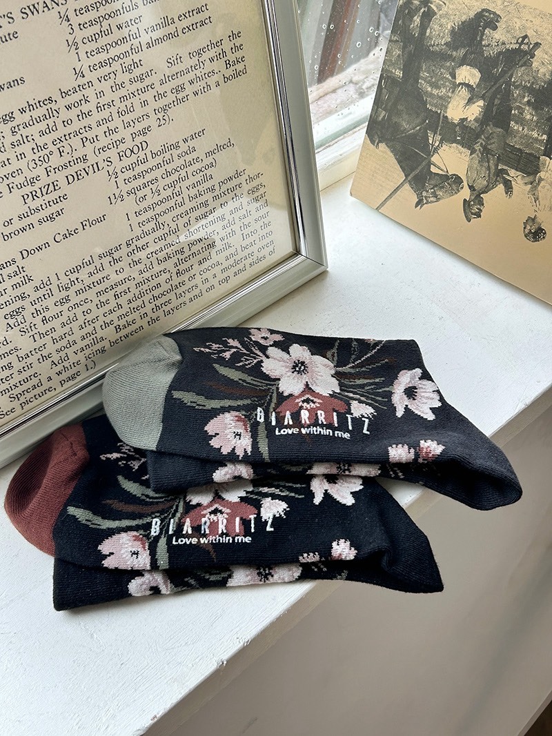 MU:TI韓國代購㊣女裝新品推薦職業25秋冬真品休閑熱賣時尚襪子MU:TI襪子