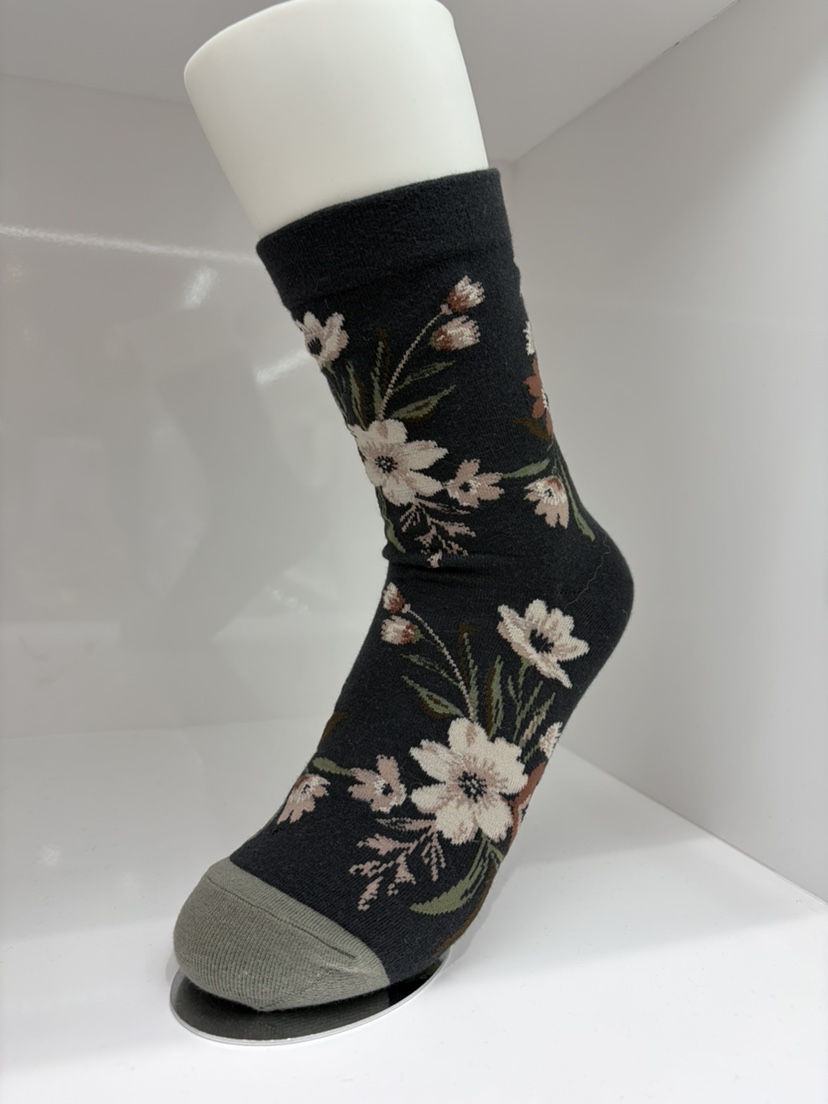 MU:TI韓國代購㊣女裝新品推薦職業25秋冬真品休閑熱賣時尚襪子MU:TI襪子圖色1