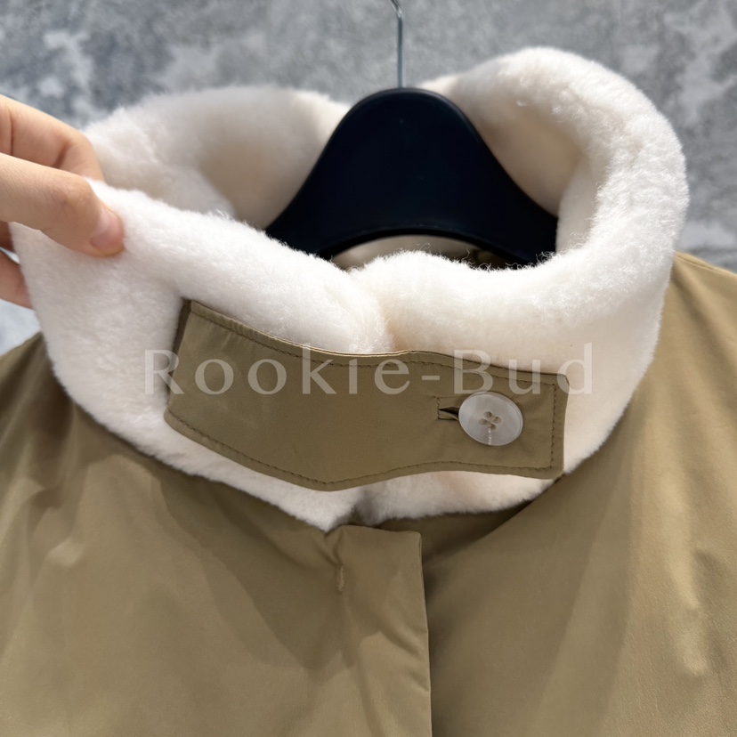 ROOKIE BUD東大門㊣直郵女裝新品熱賣人氣休閑短款棉服羊毛棉ROOKIE BUD-L短款棉服