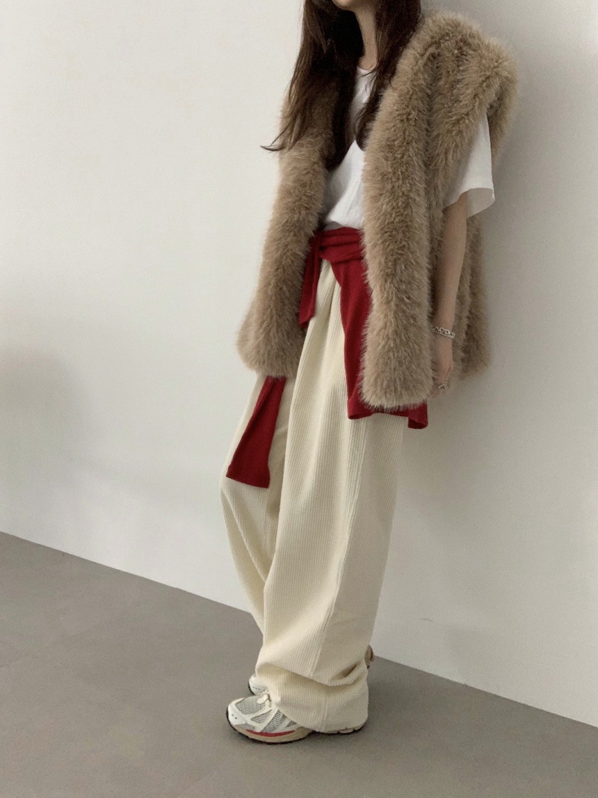 PLANTS ON GRAY東大門㊣代購女士新款熱賣時尚推薦人氣馬甲PLANTS ON GRAY馬甲