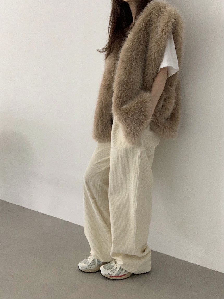 PLANTS ON GRAY東大門㊣代購女士新款熱賣時尚推薦人氣馬甲PLANTS ON GRAY馬甲