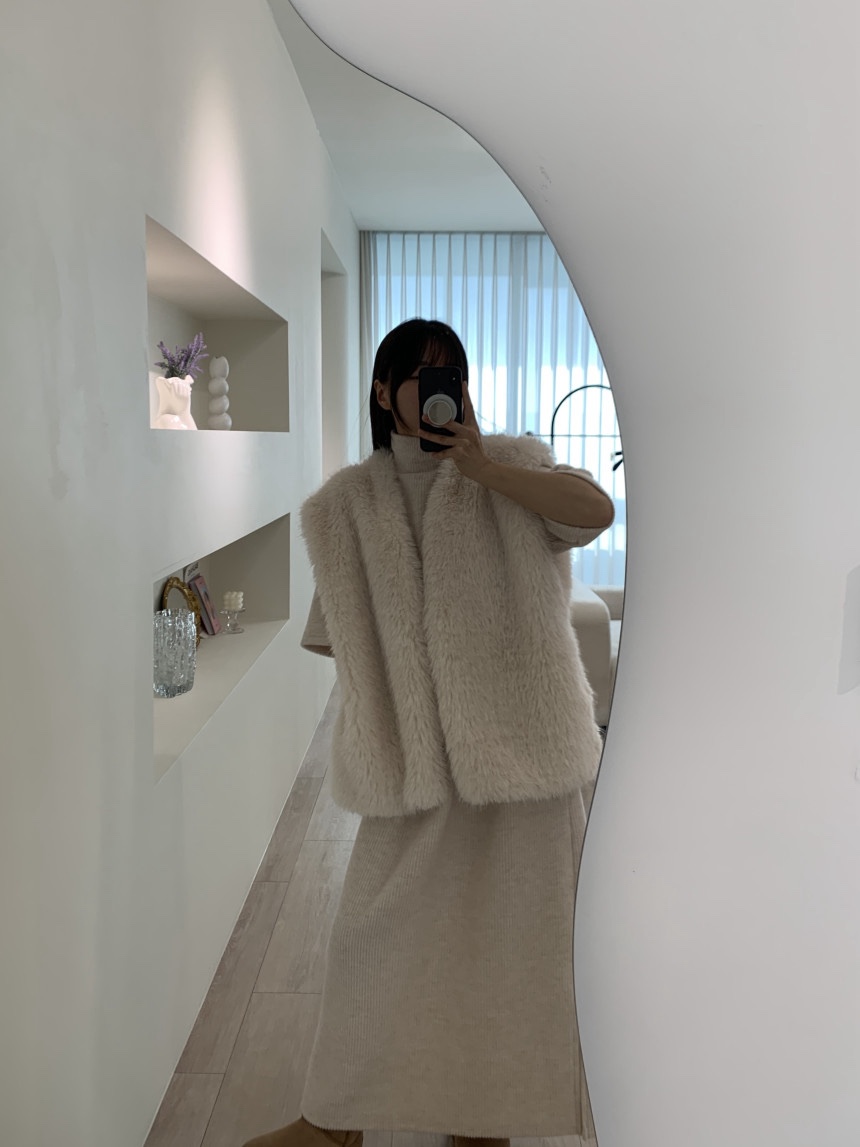 PLANTS ON GRAY東大門㊣代購女士新款熱賣時尚推薦人氣馬甲PLANTS ON GRAY馬甲